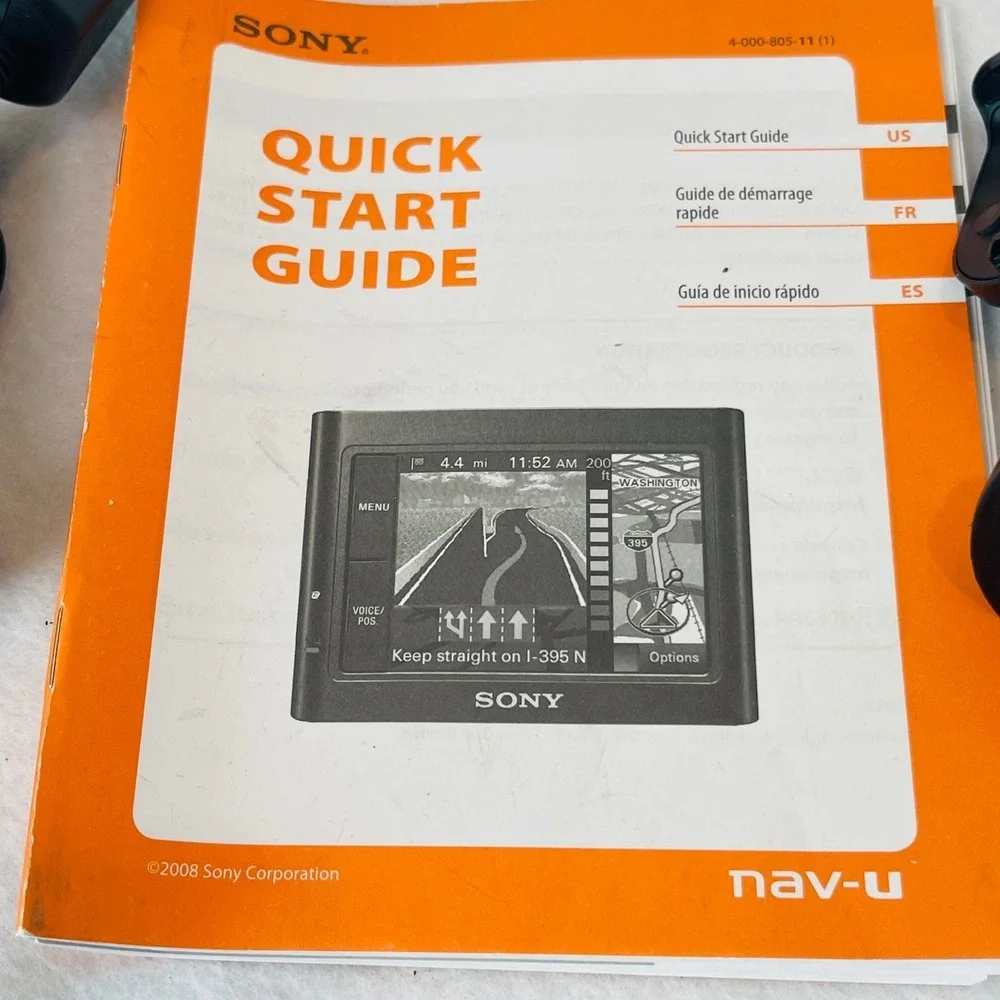 Sony Nav U NV-U44 Portable GPS Satellite Navigation System‎ w Car Charger Mount